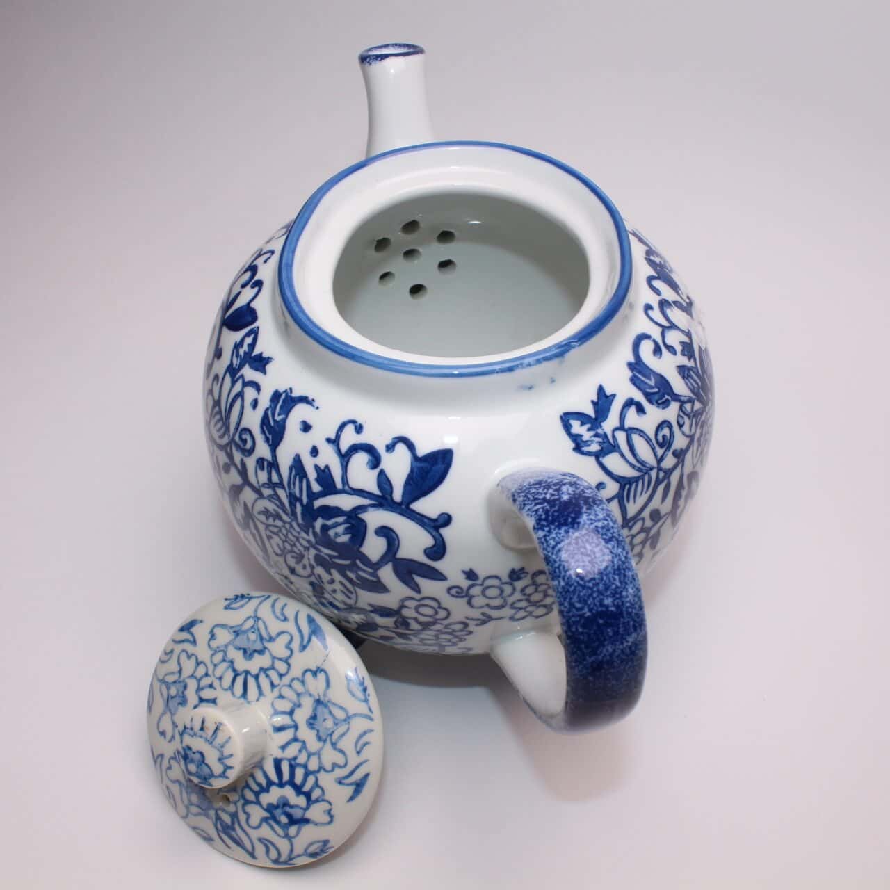 Footed Porcelain Teapot With Floral Blue & White Pattern
